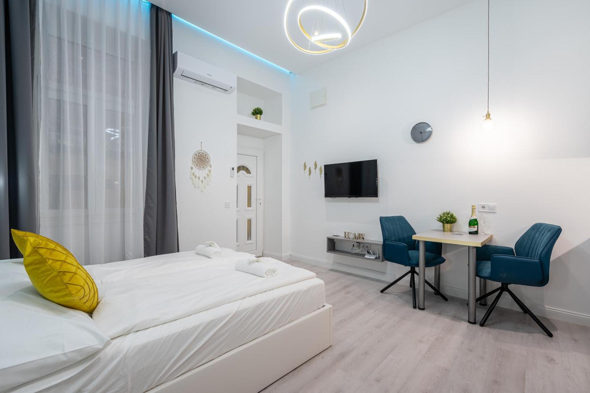 D26 - Opera Retreat - Location By Bqa Apartment *