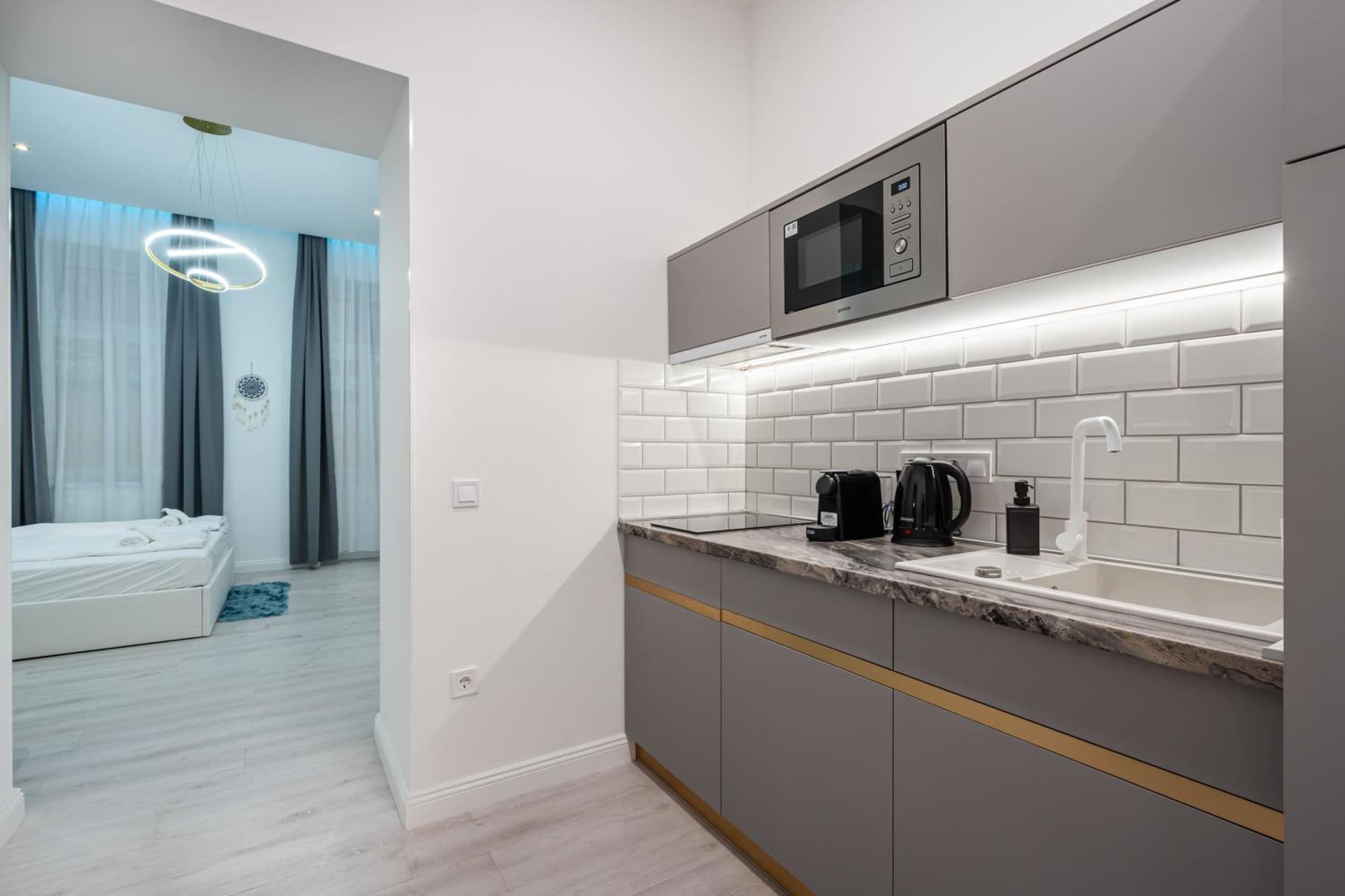 Apartment D26 - Opera Retreat - Location By Bqa *